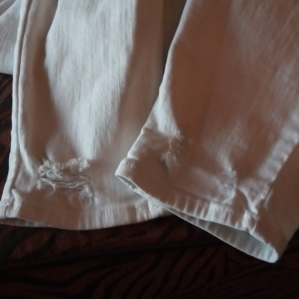 Jeans - Picture 6 of 6